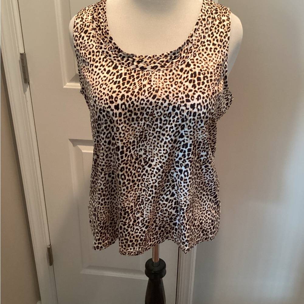 Chico’s Leopard Print Sleeveless Top